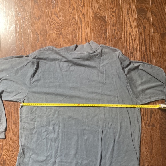 Toronto Maple Leafs Embroidered Long Sleeve T-Shirt - Picture 8 of 10